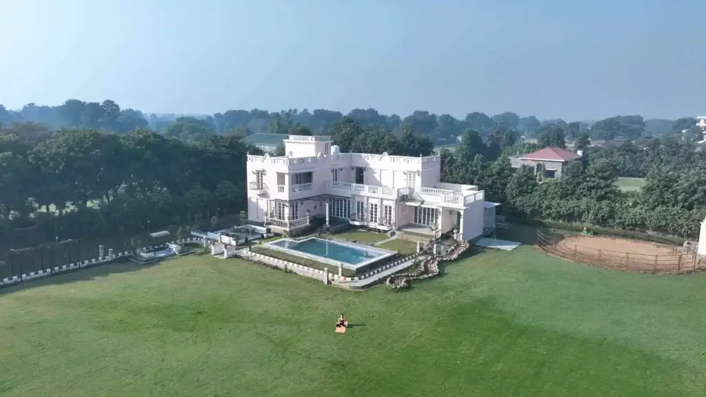 Farmhouse in Gurugram
